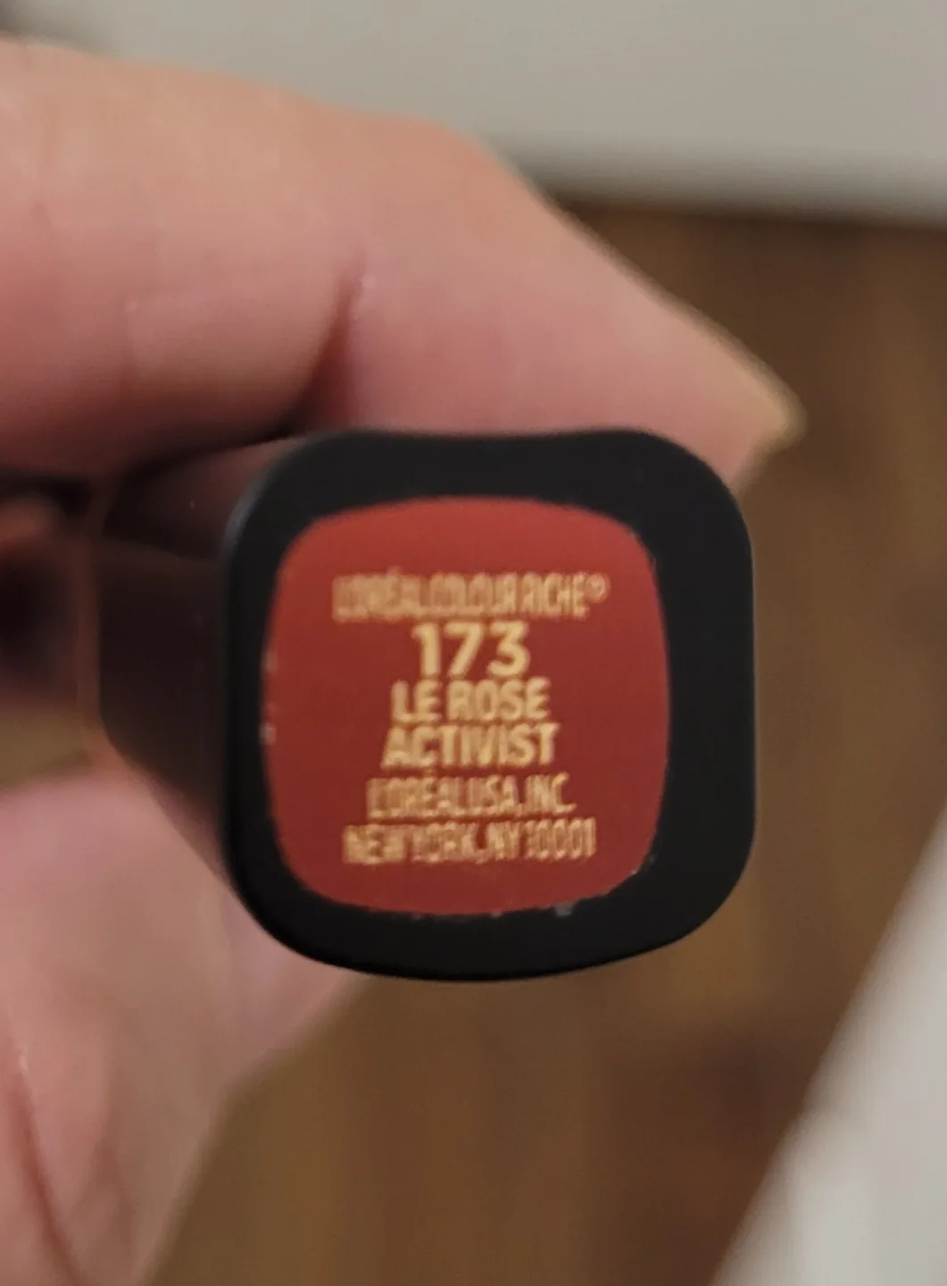 Dior Makeup Lot - Eyeshadow, Blush & L'Oréal Lipstick image indicator(7)