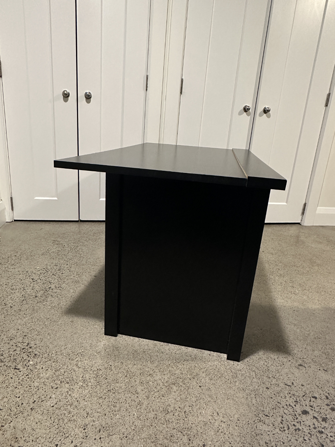 TV Stand - photo 2