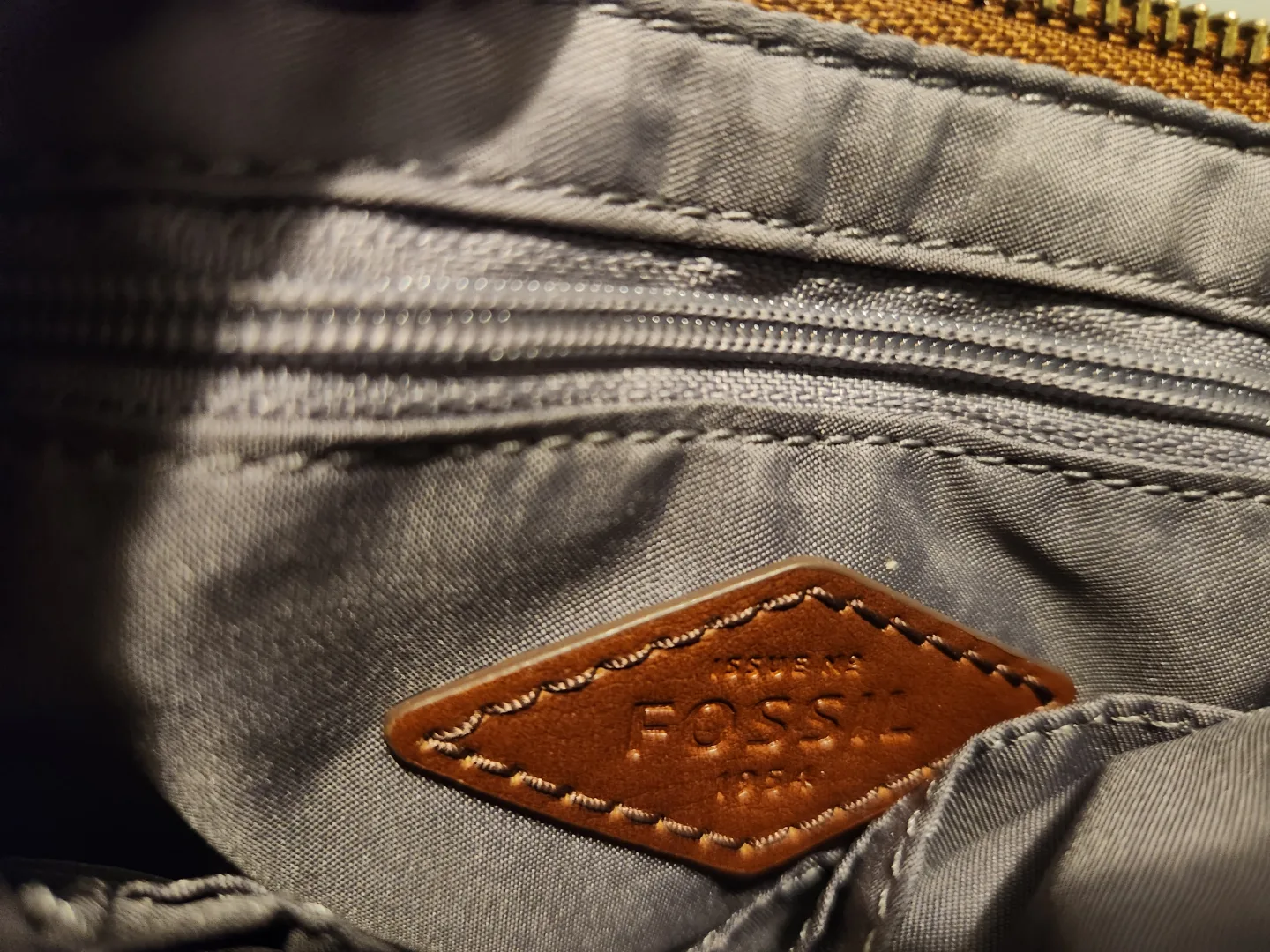 Fossil Brown Leather Belt Bag image indicator(3)