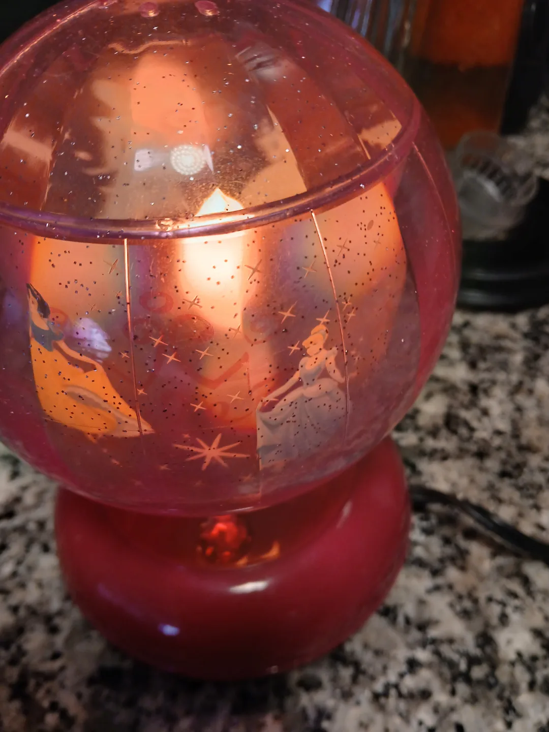 Disney Princess Glitter Globe Lamp. It's available. Fixed price. image indicator(4)
