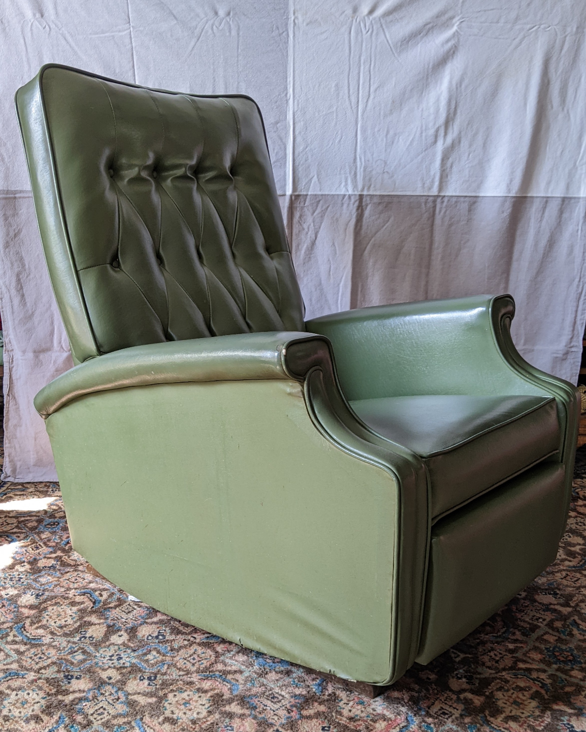 Stratorocker, Futorian Mfg, Vintage  Green Recliner/Rocker - photo 4