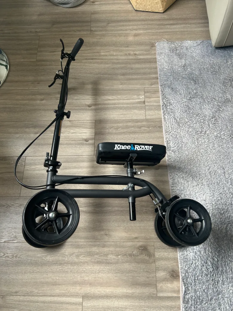 Knee rover scooter image indicator(2)