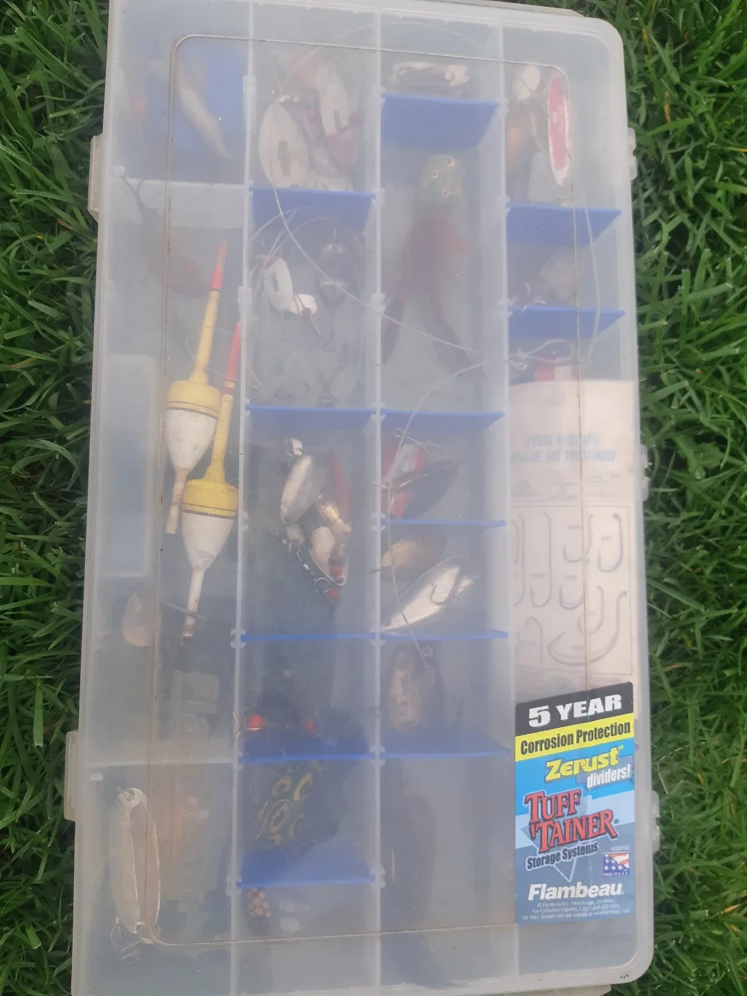 Vintage Old Pal Custom Tackle Box with Assorted Lures image indicator(6)