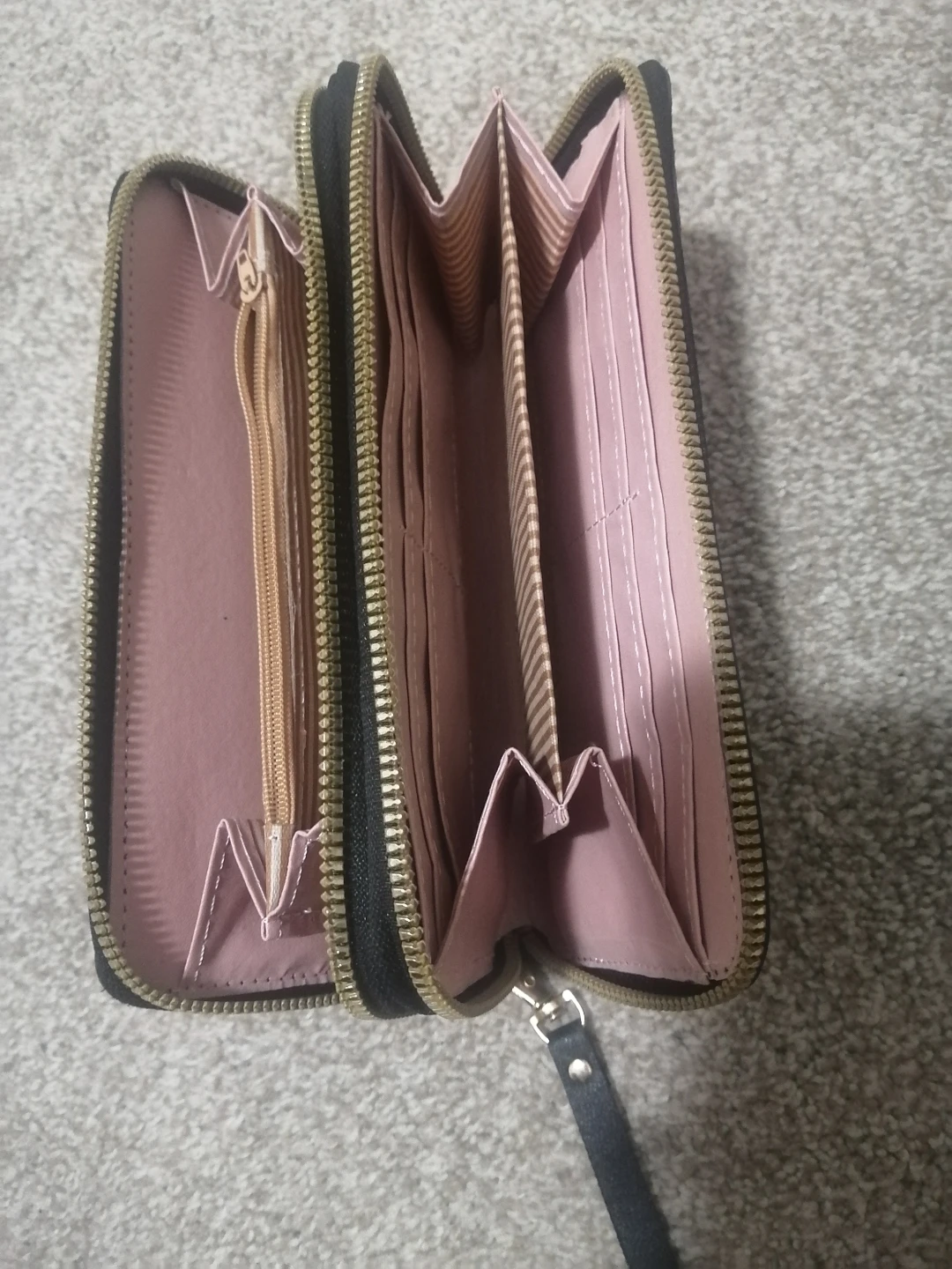 Fashionable Black Wallet - photo 2