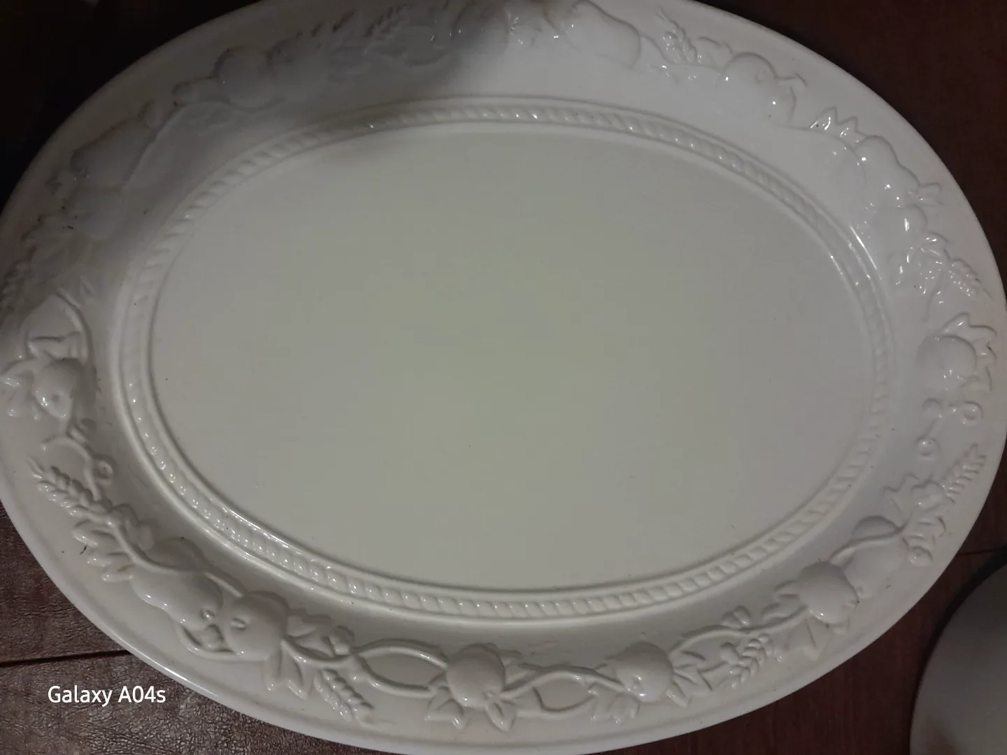 Vintage Oval Serving Platter image indicator(4)