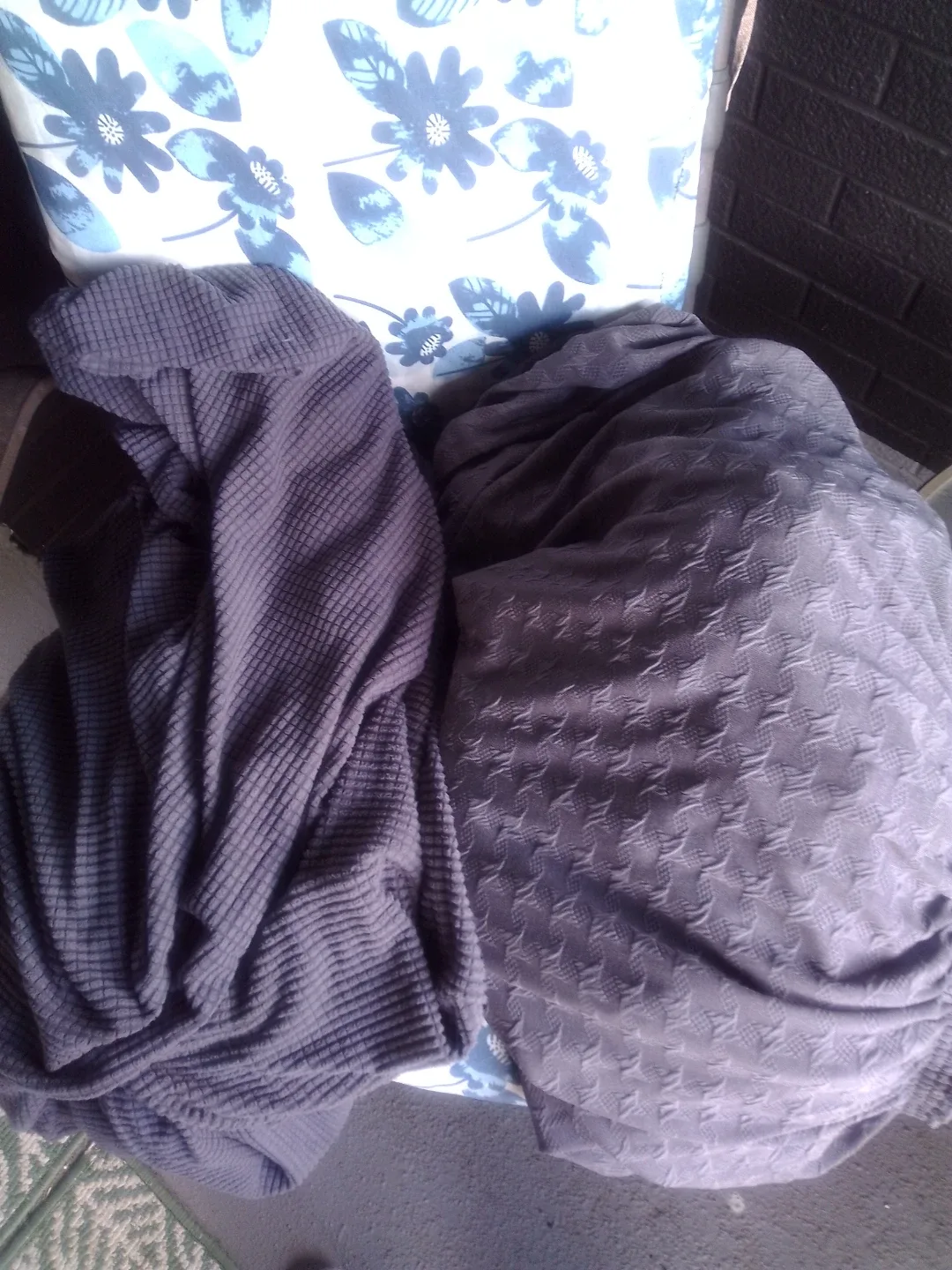 MAXIJIN Sofa Cover and armchair cover- Dark Grey image indicator(7)