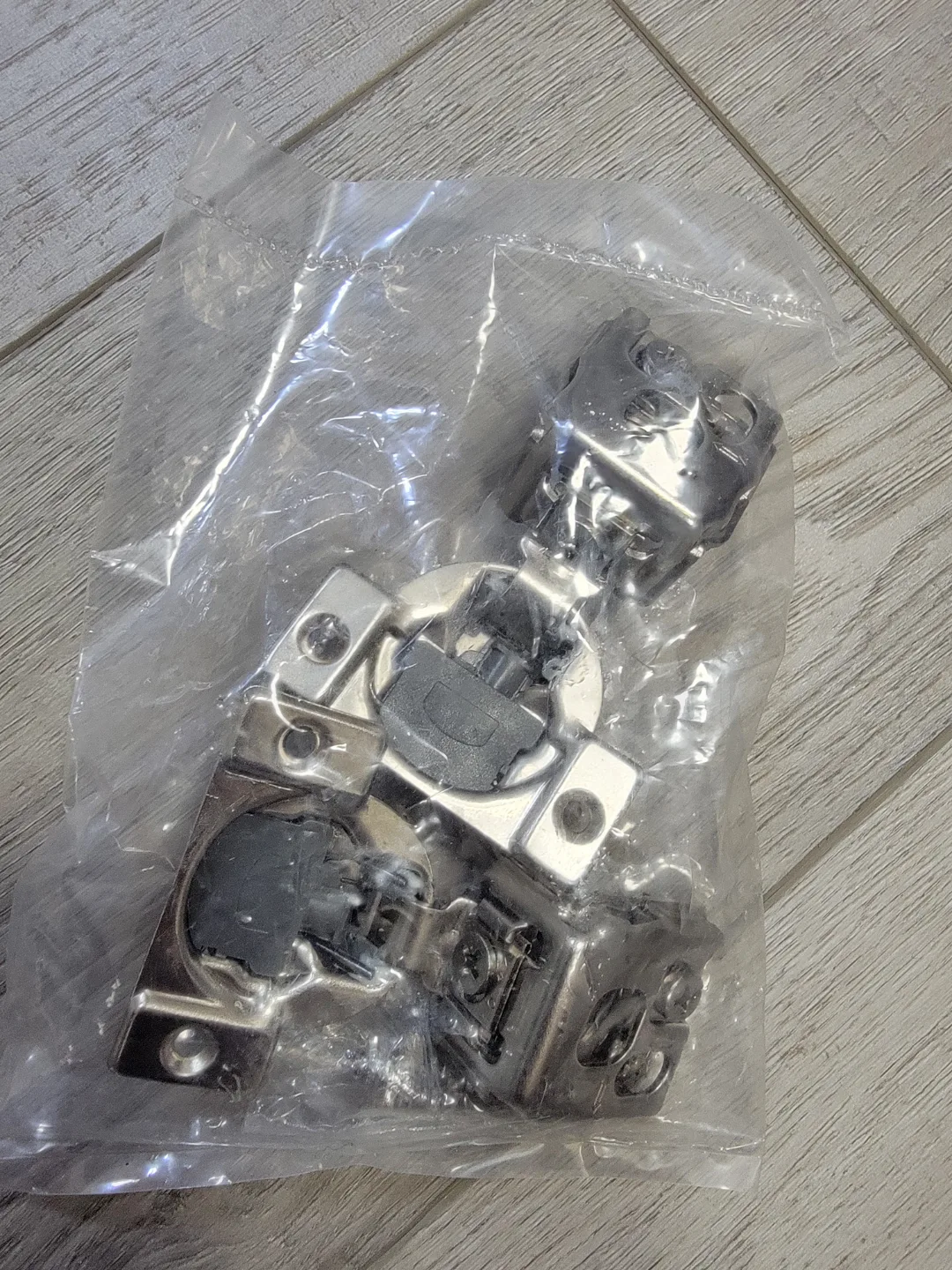 Cabinet Hinges thumbnail