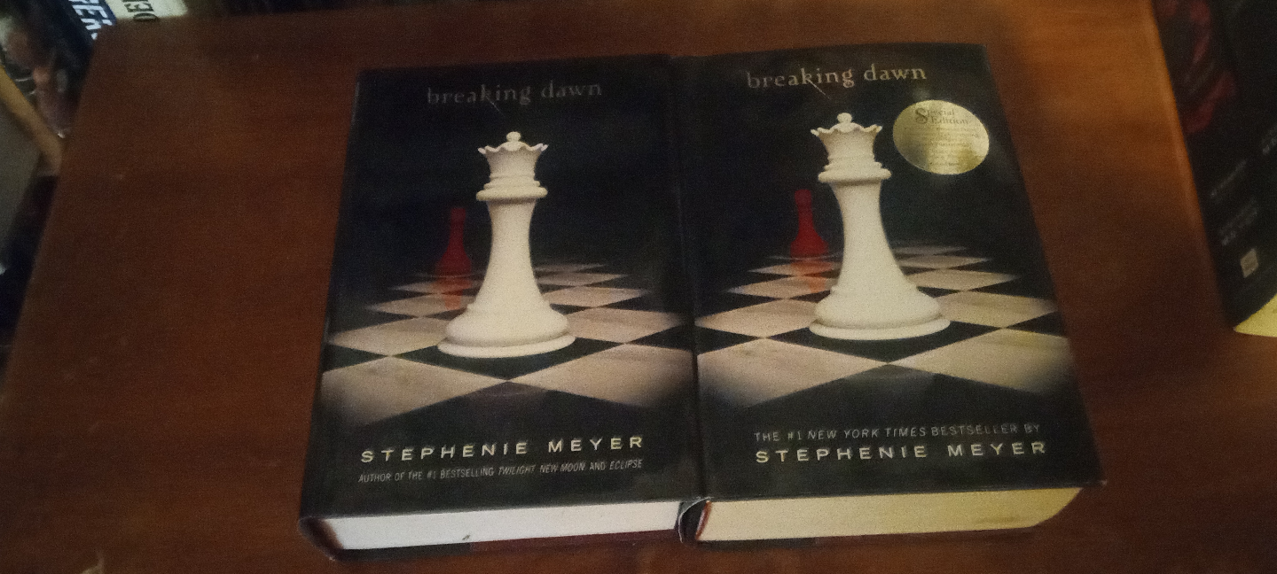 5 Book Lot of The Twilight Series by Stephenie Meyer - photo 3