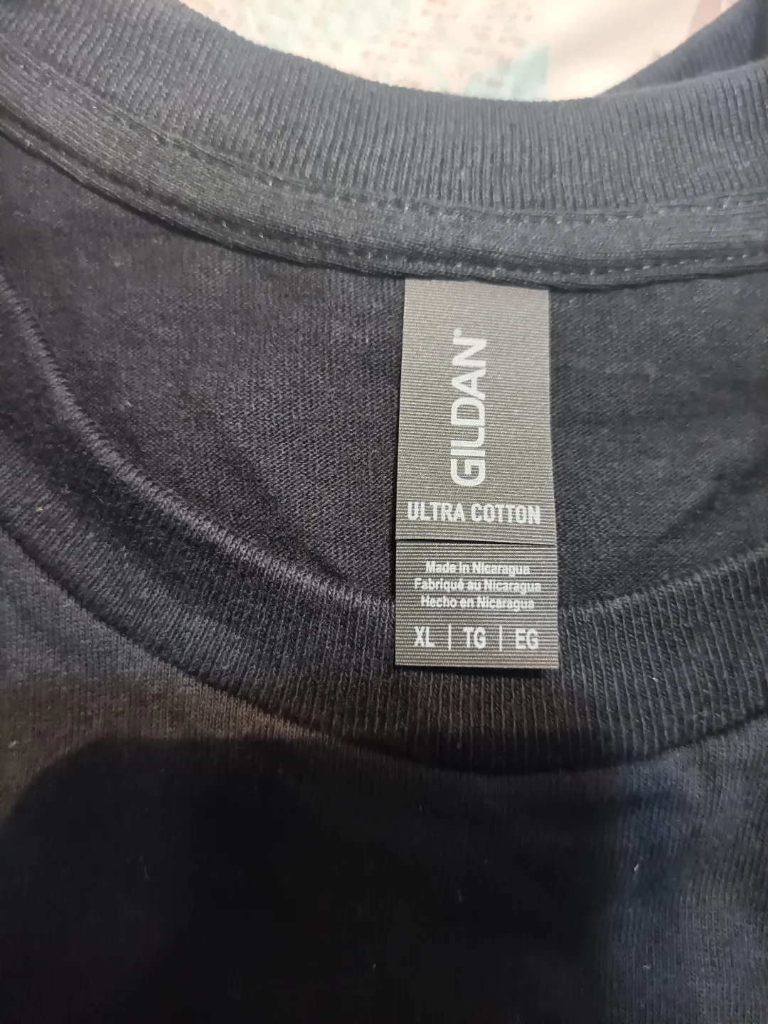 Gildan Ultra Cotton Black T-Shirt - Size XL 4 pcs image indicator(2)