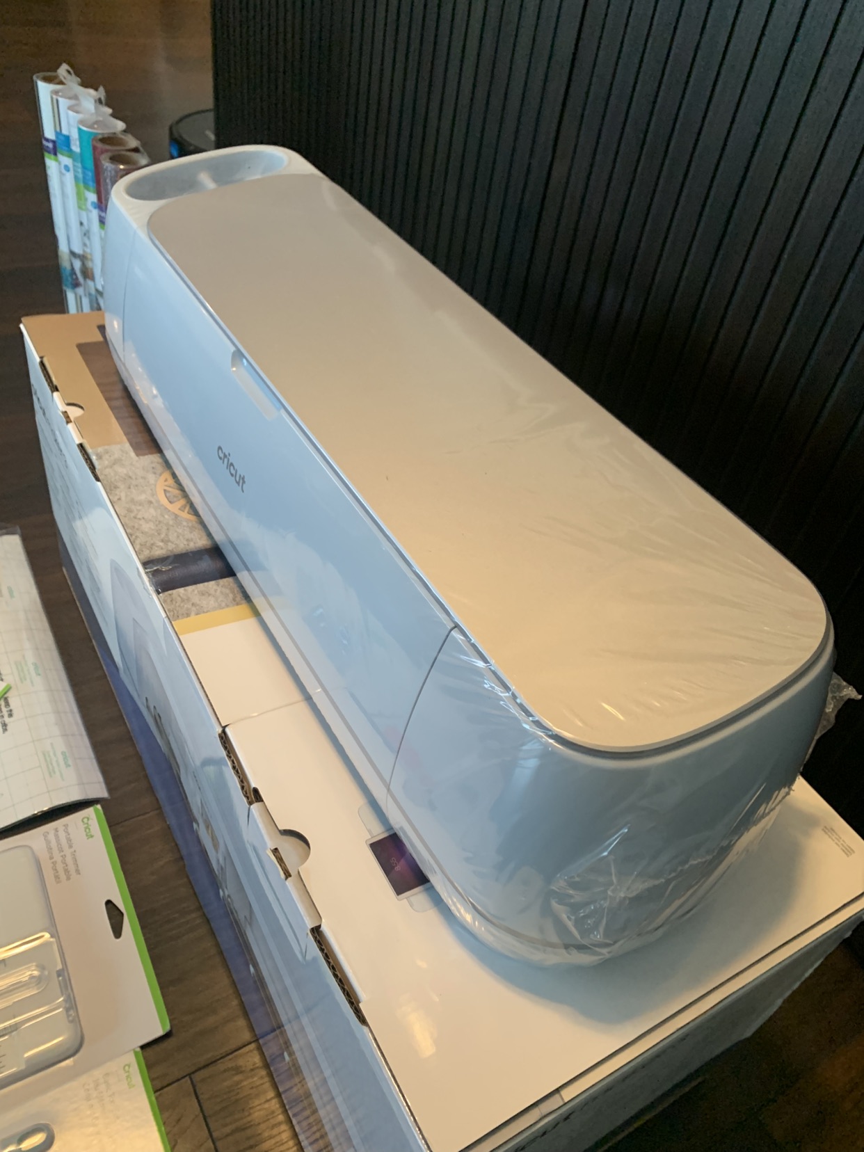 Cricut Maker 3 bundle - UNOPENED - photo 2