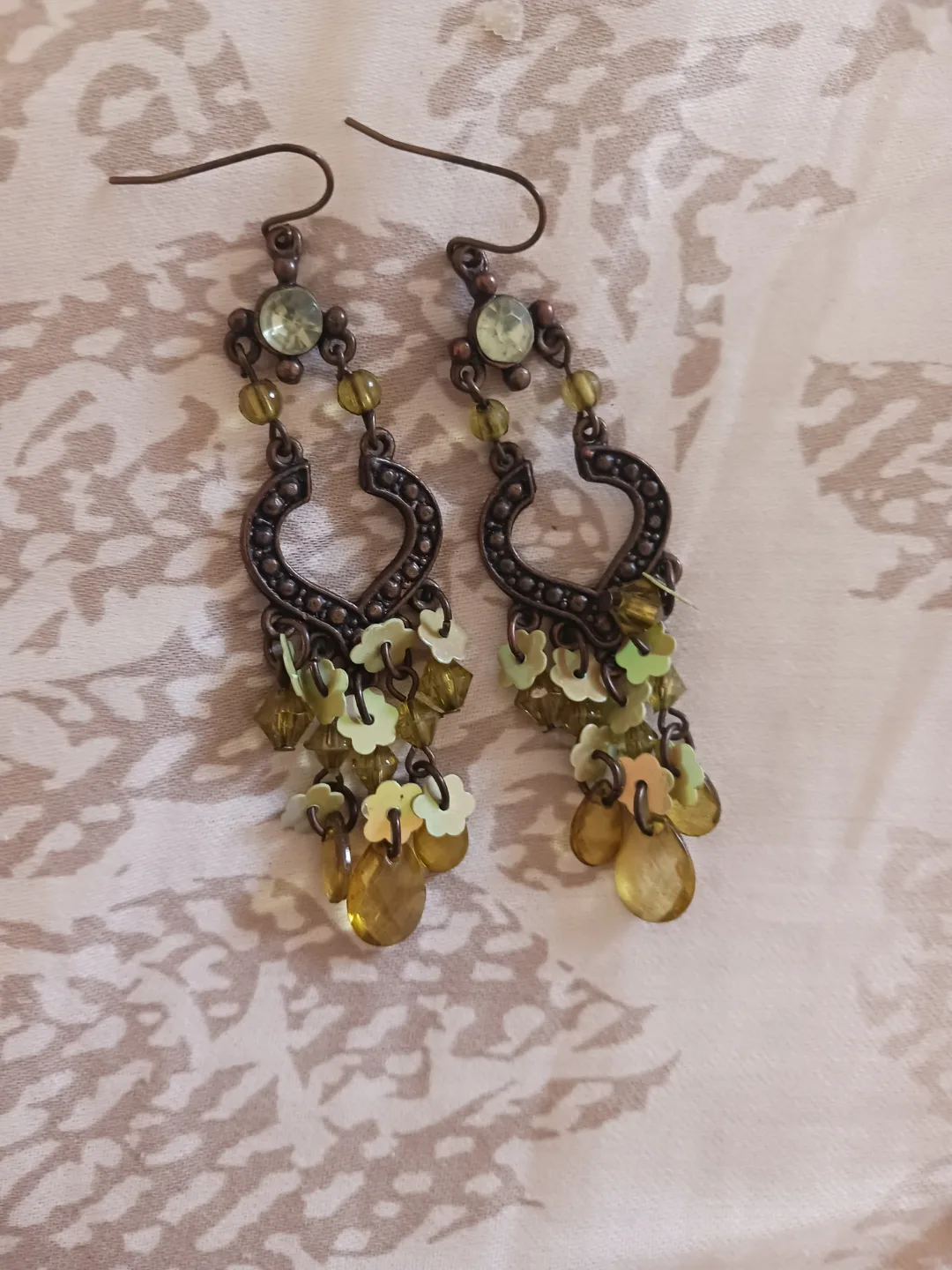 Elegant Green and Gold Dangle Earrings thumbnail