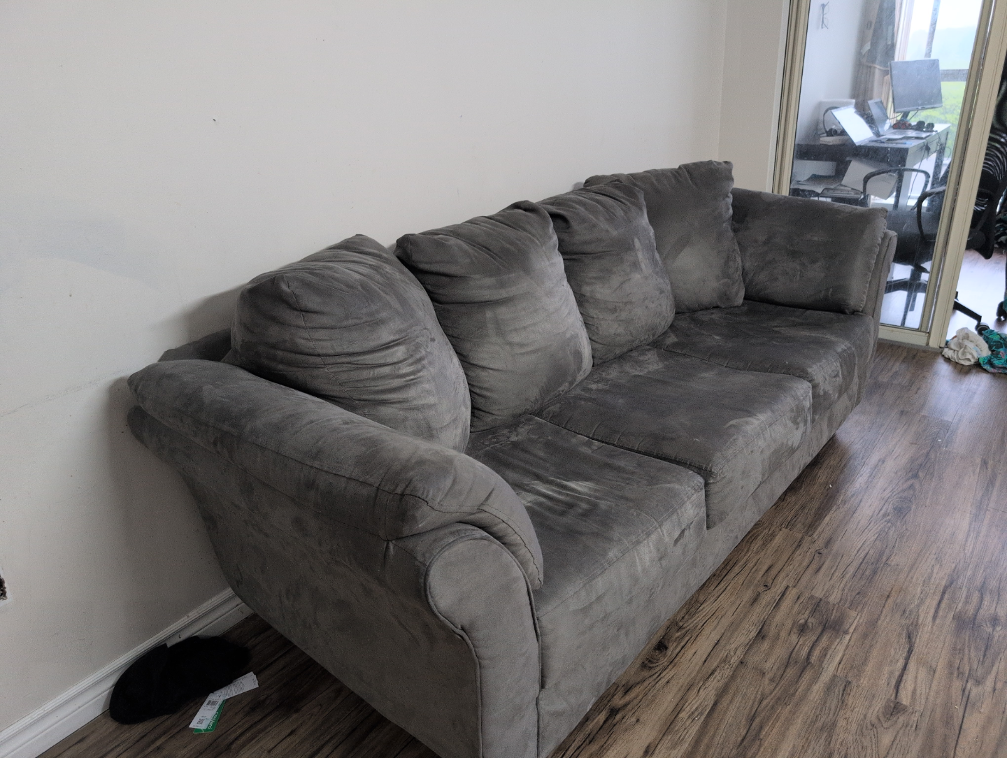 leons 3 seater sofa - photo 3