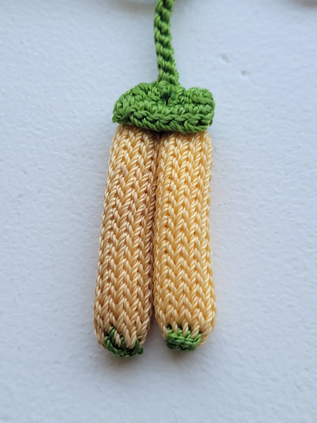 hand Made crochet fruit keychain image indicator(2)