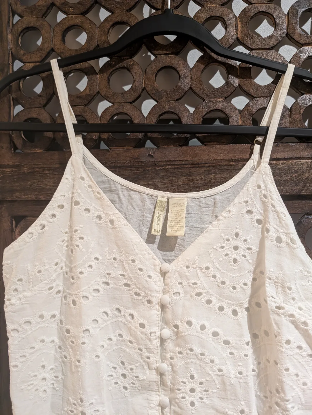 White Eyelet Cami image indicator(3)
