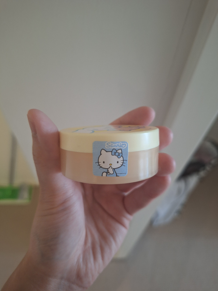 Innisfree No-sebum Mineral Powder - Cinnamoroll Limited Edition - photo 3