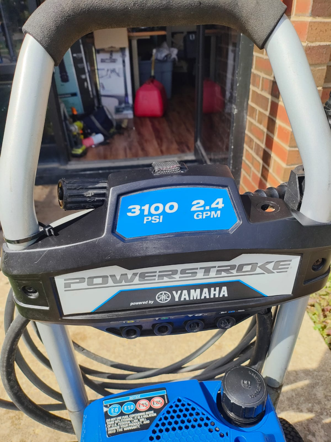 YAMAHA 3100PSI Gas Pressure Washer - photo 3