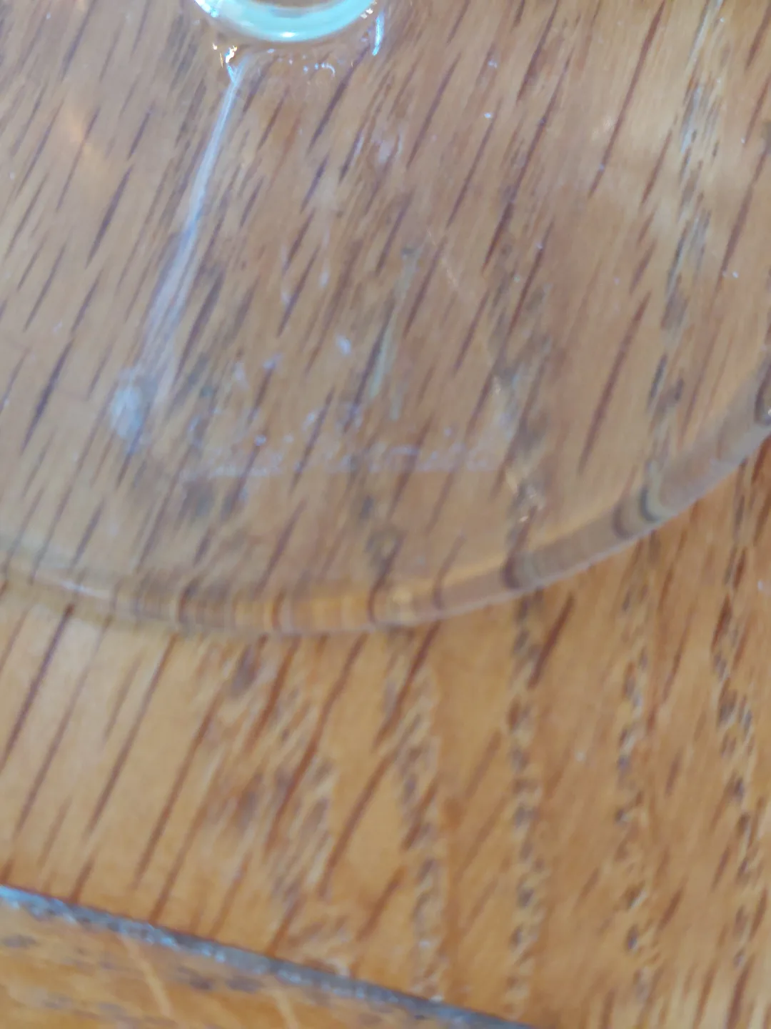 Set of three Luigi Bormioli Crystal Wine Glasses image indicator(2)