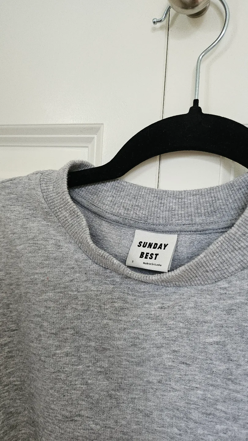 Sunday Best Grey Cropped Crewneck Sweatshirt thumbnail