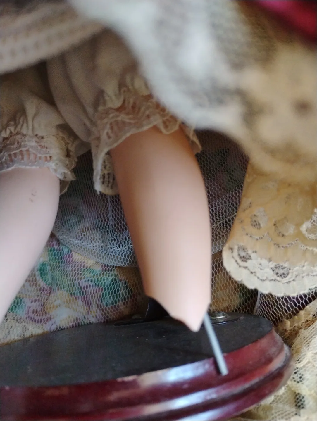 Vintage Sabrina Collection Porcelain Doll🏒 image indicator(2)