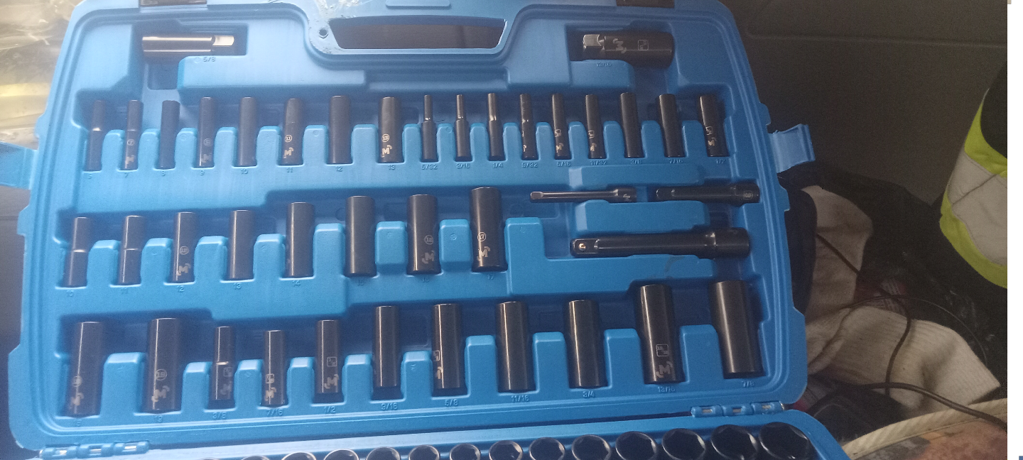 Mastercraft 252-Piece Mechanics Tool Set - photo 2