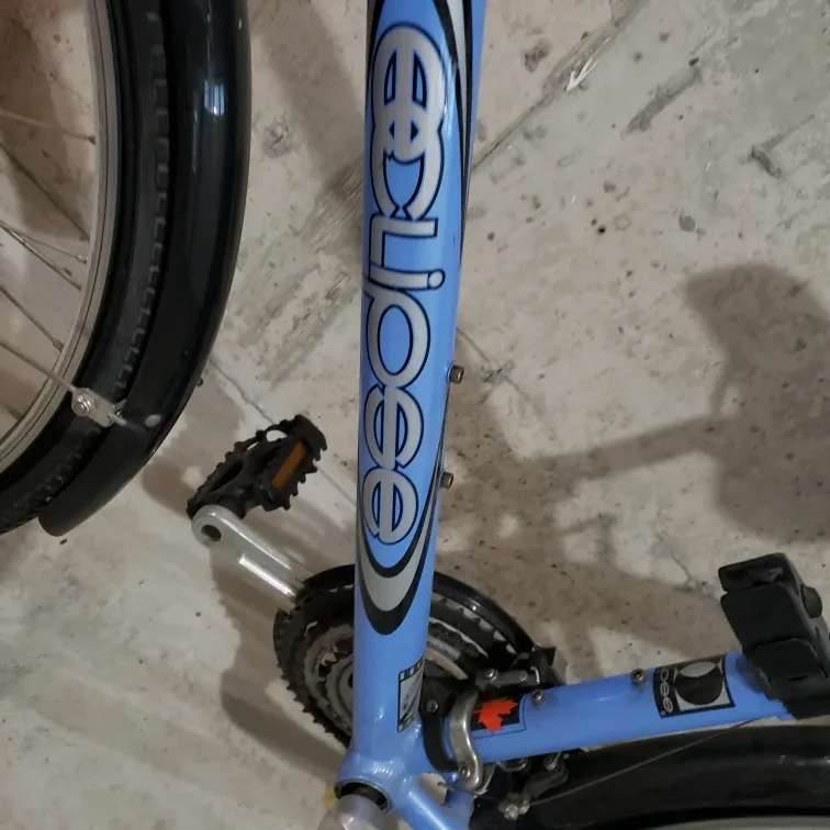 Used ladies' GT Eclipse hybrid bike image indicator(3)