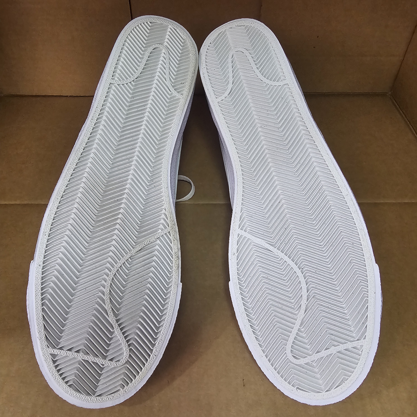 Nike Blazer Mid '77 White Leather High Top Sneakers - photo 3