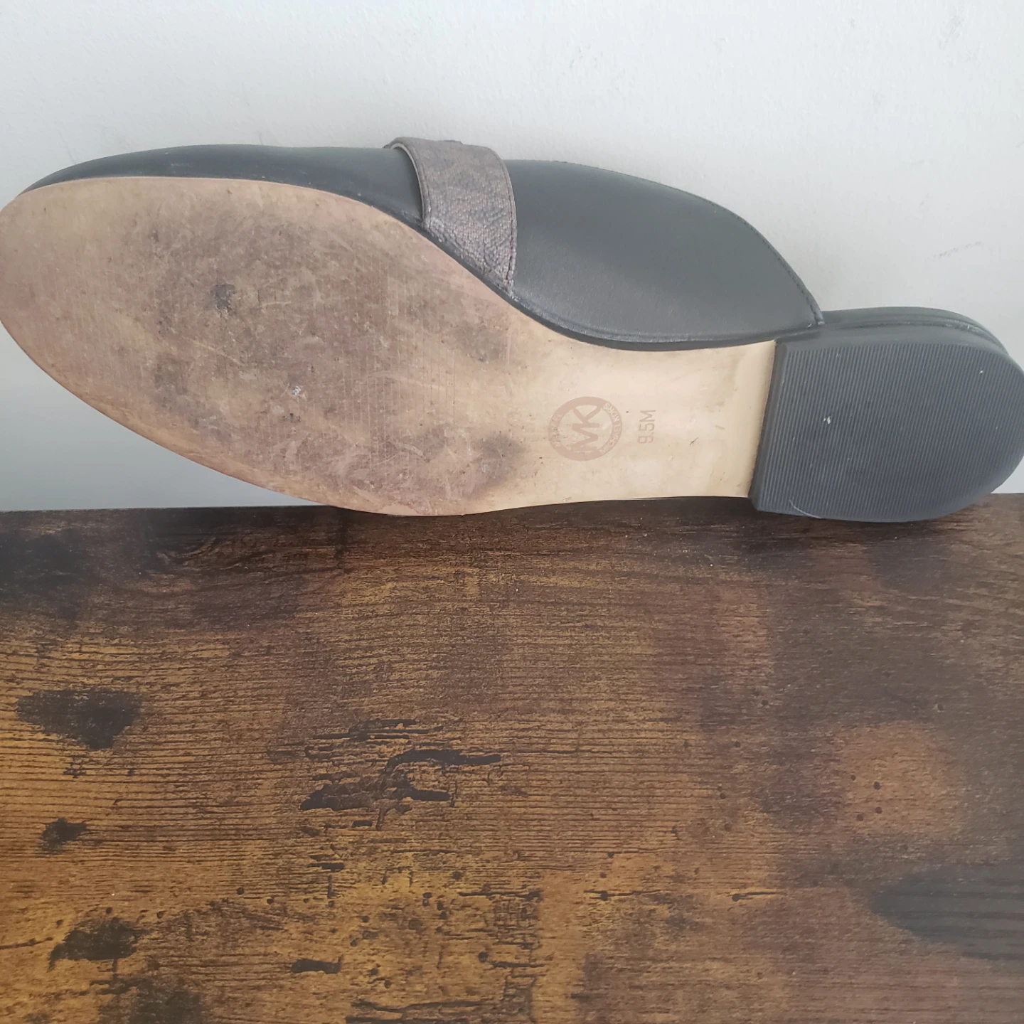 Michael Kors Women's Black and Beige Mules - photo 5