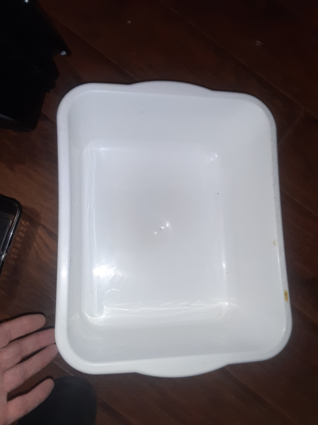 Kitchen Utensil Lot: Serving Trays, Gravy boat - photo 5
