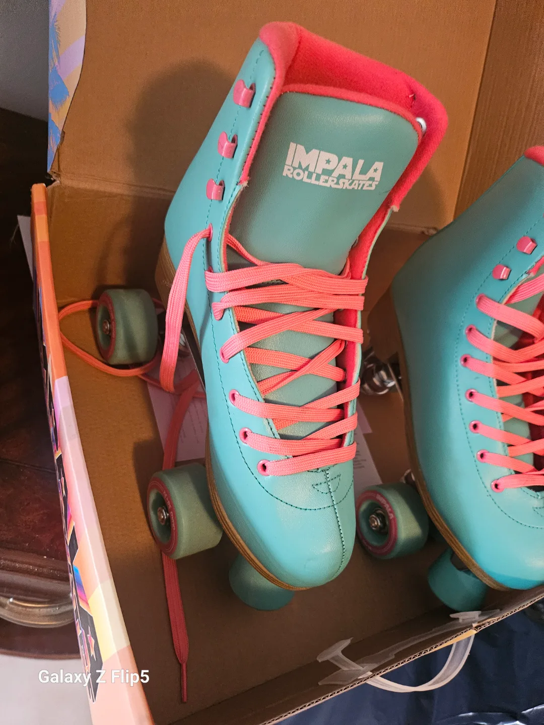 Impala Roller Skates - Aqua - Size 8 thumbnail