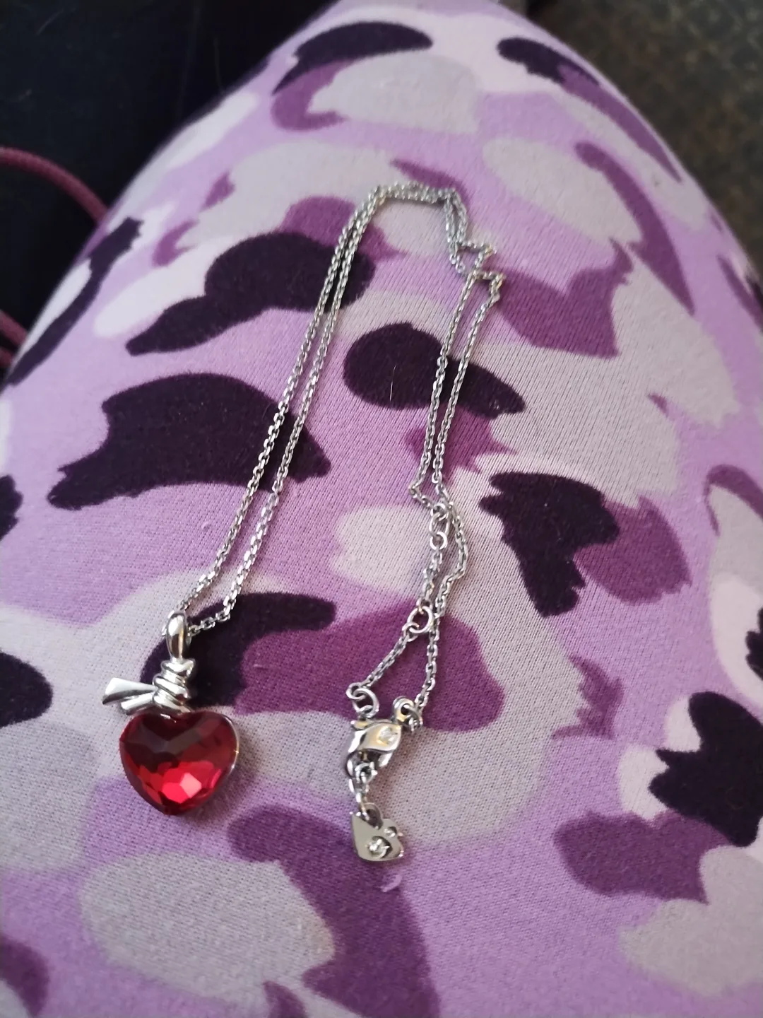 Swarovski Heart Pendant Necklace image indicator(4)