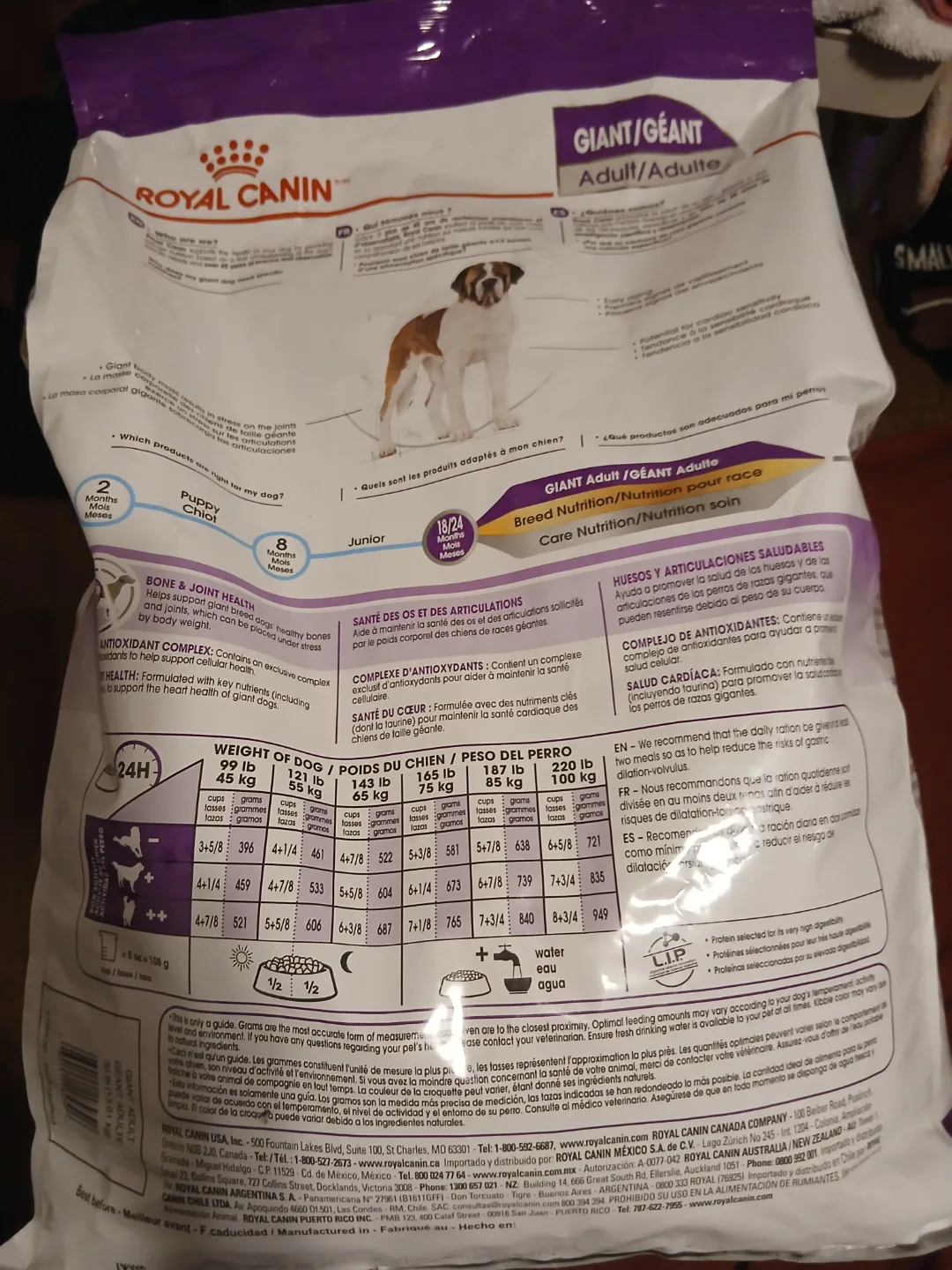 Royal Canin Giant Adult Dog Food - 20 lb Unexpired image indicator(2)