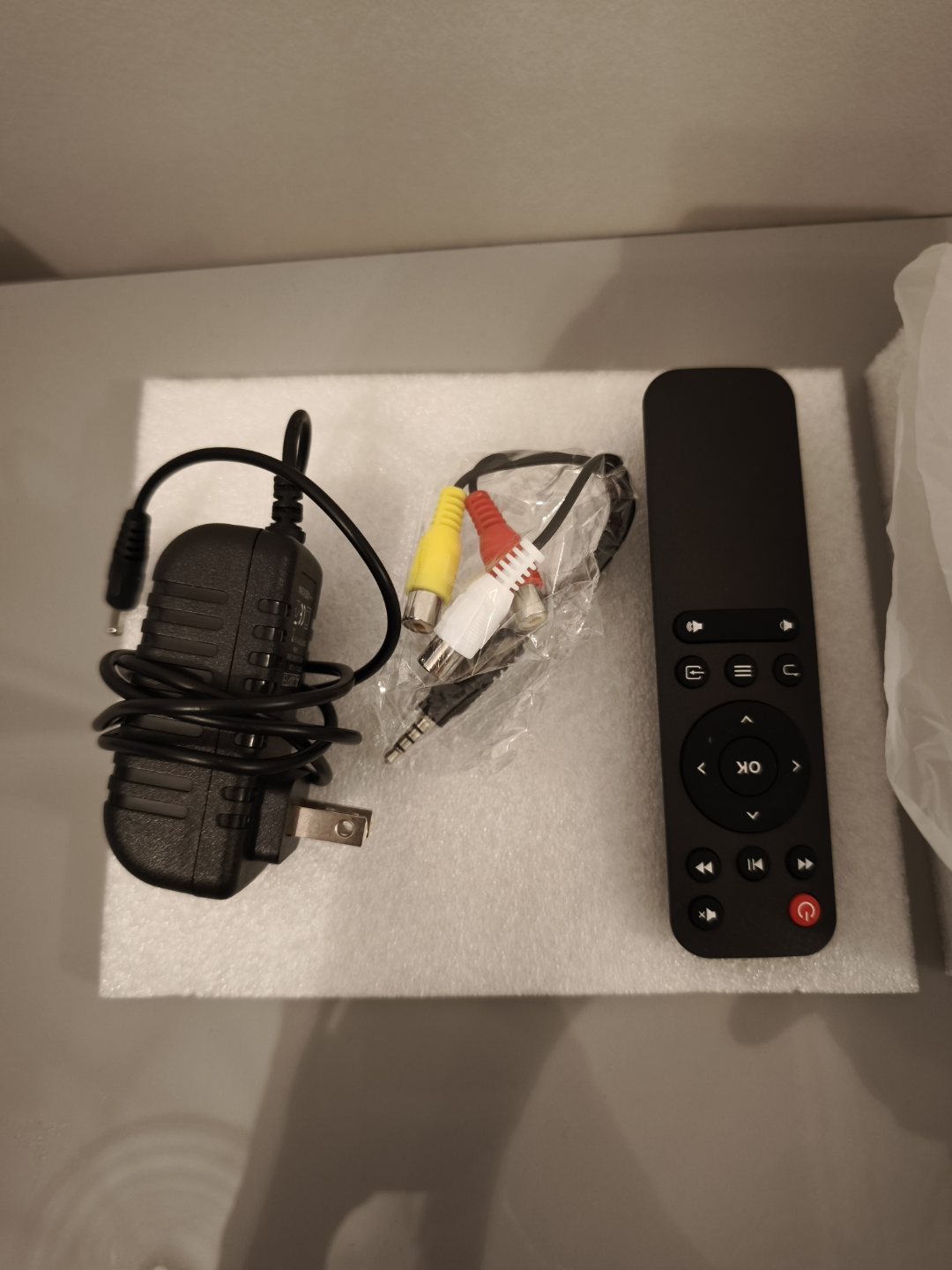 Mini Portable Projector with Remote - photo 5