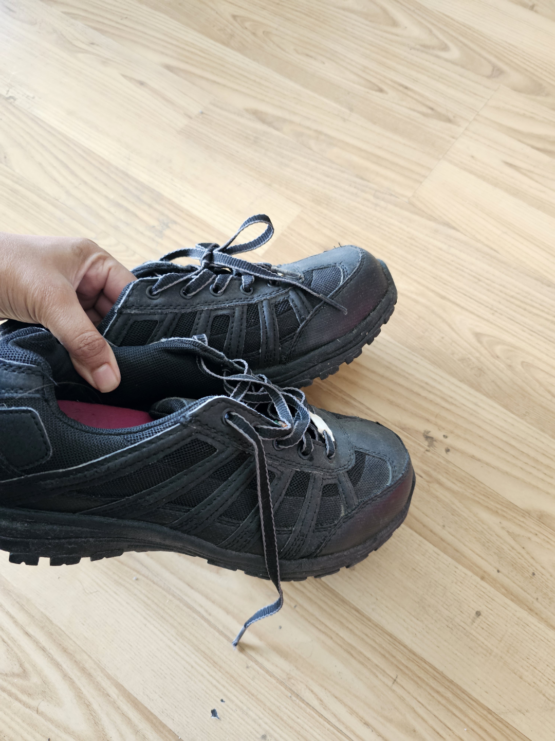 Women's Black Work Shoes - Size 8 - photo 4