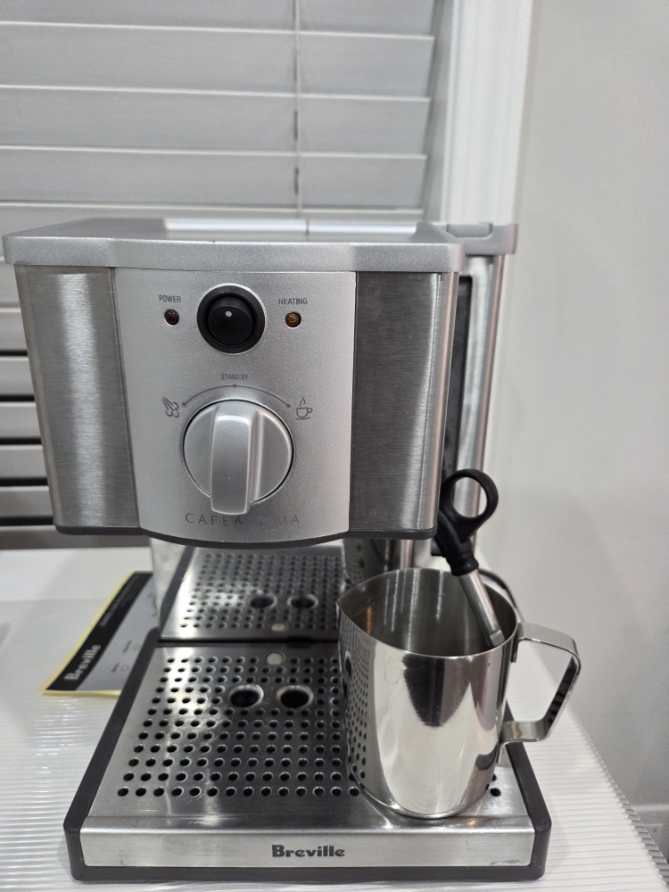 Breville Cafe Roma Espresso Machine