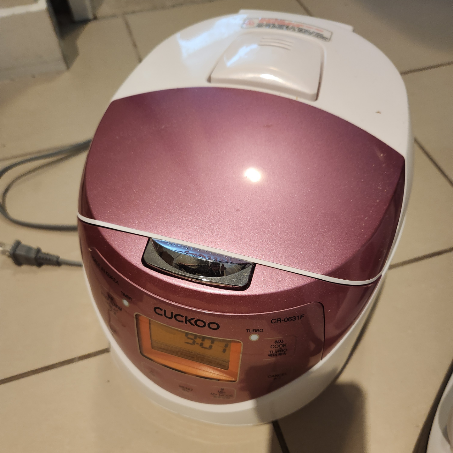 Cuckoo CR-0631F Rice Cooker - photo 2