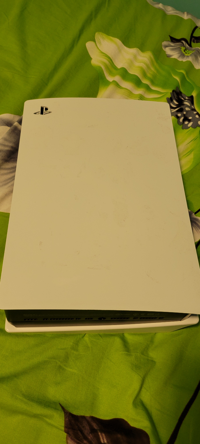 Sony PlayStation 5 Standard Edition Console - White - photo 3
