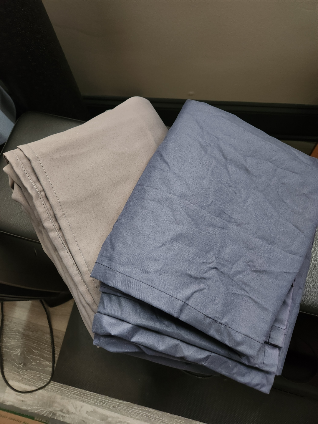 6 large curtains (4 navy, 2 gray)