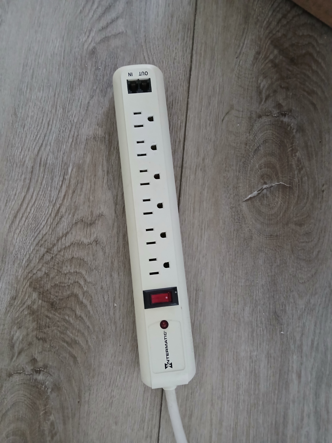 Intermatic 6 Outlet Surge Protector
