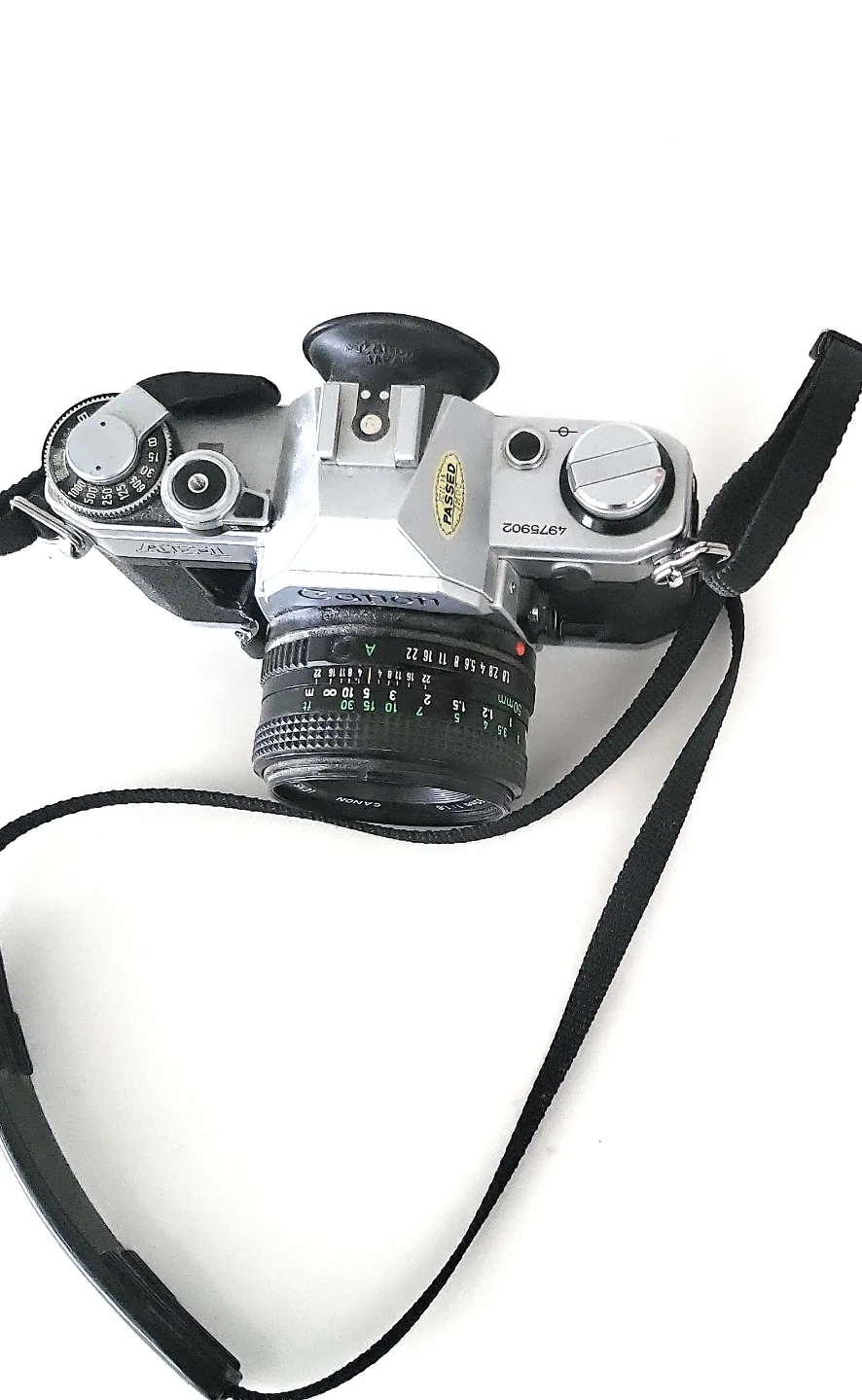 Vintage Canon AE-1 35mm Film Camera. With original  strap image indicator(6)