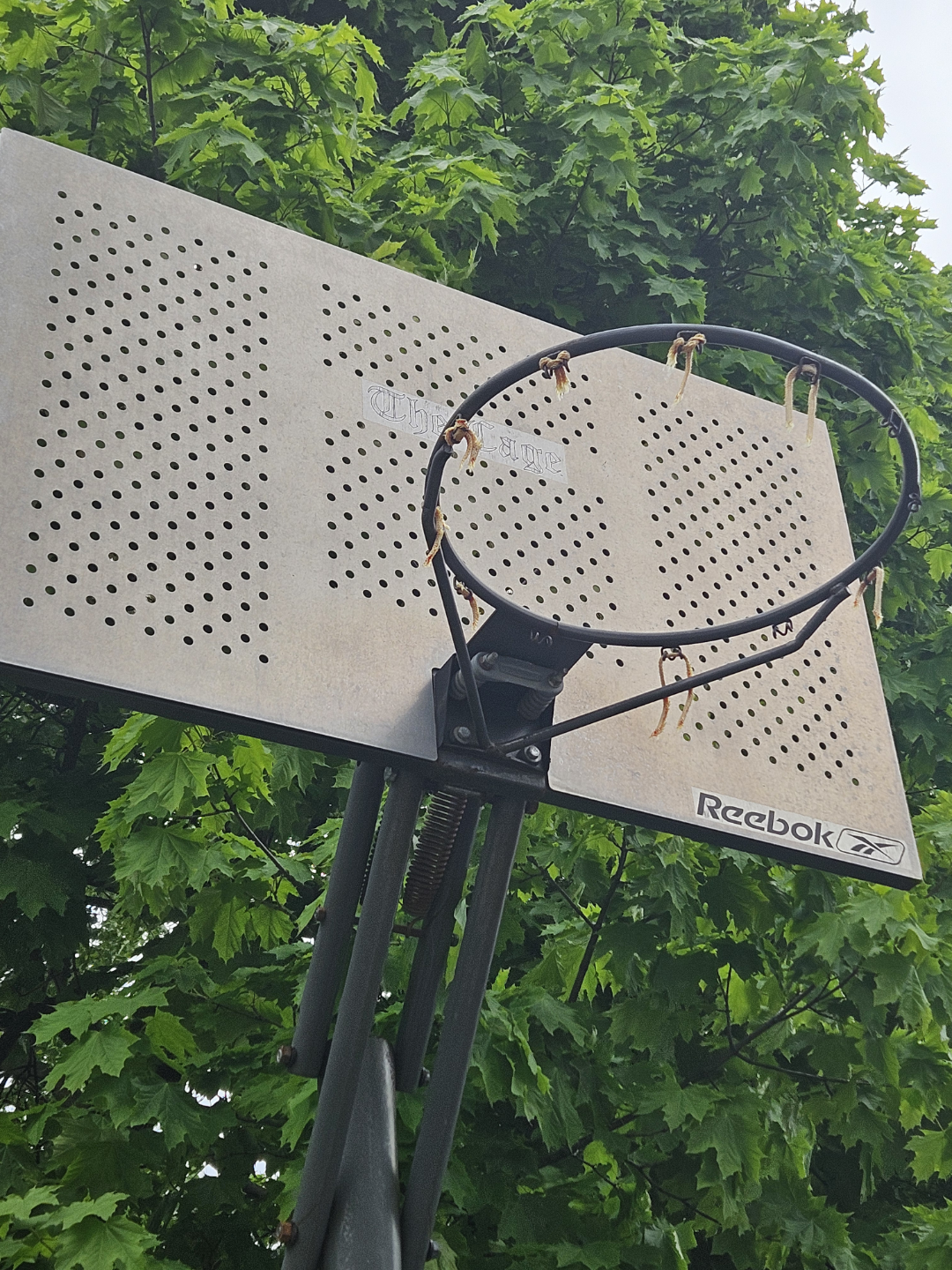 Reebok Basketball Hoop  moving sale - photo 4