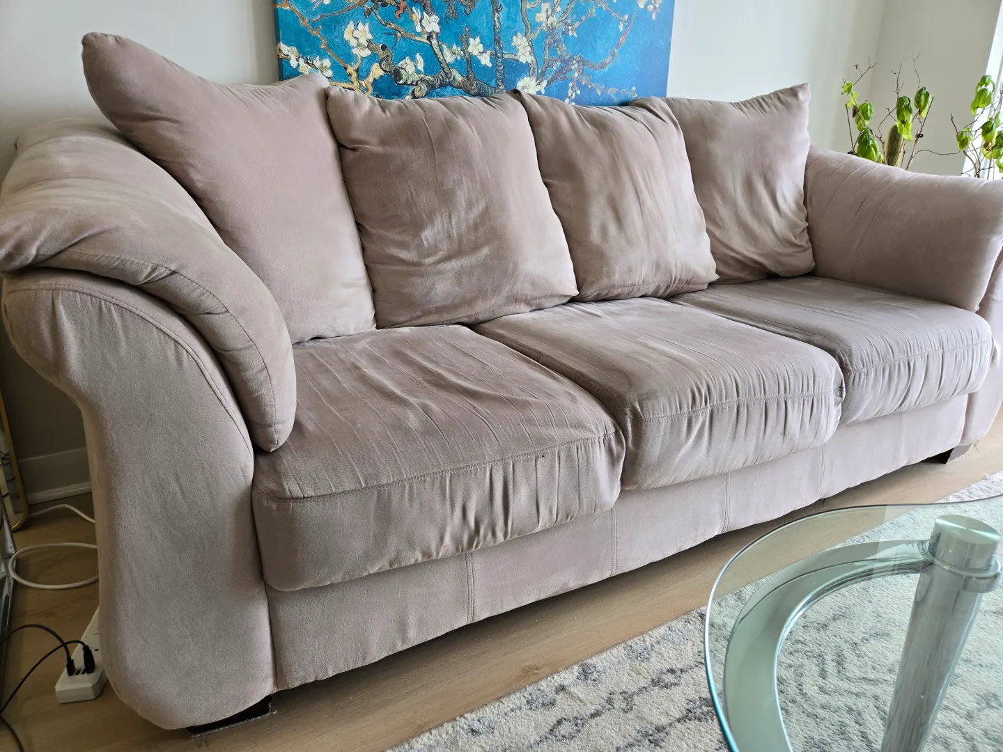 Leon's Collier Sofa Couch - beige image indicator(4)