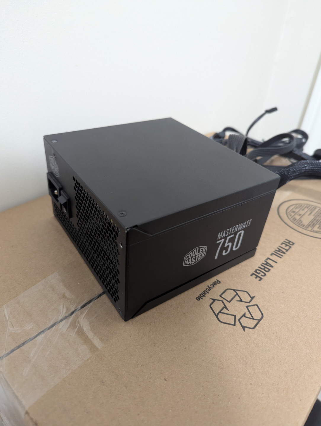 Cooler Master Masterwatt 750 80+ Bronze PSU