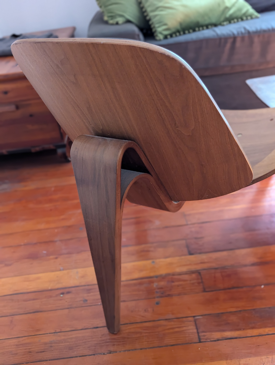Mid-Century Modern Carl Hansen Chair replica