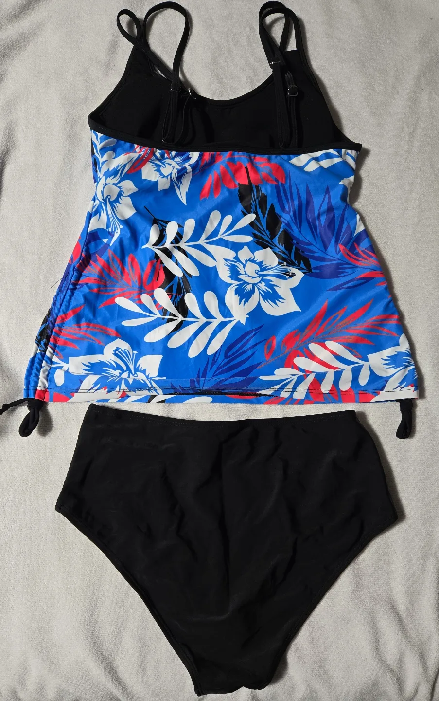 Women's Tropical Print Tankini Swimsuit - Size M image indicator(3)