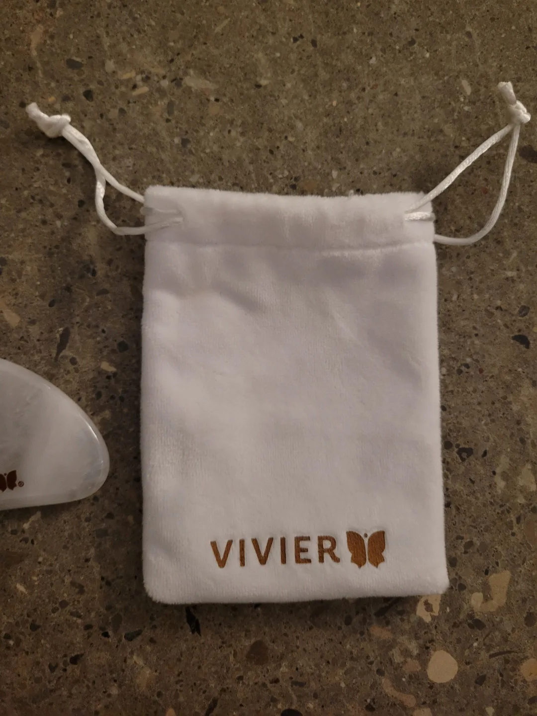VIVIER Gua Sha Facial Massage Tool image indicator(4)