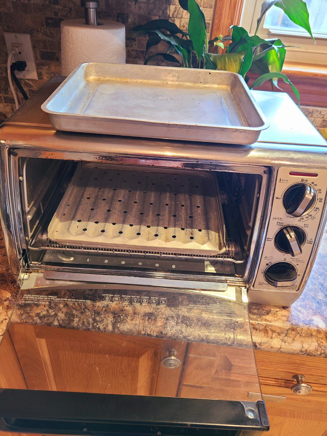 Black & Decker 4-Slice Toaster Oven - photo 3