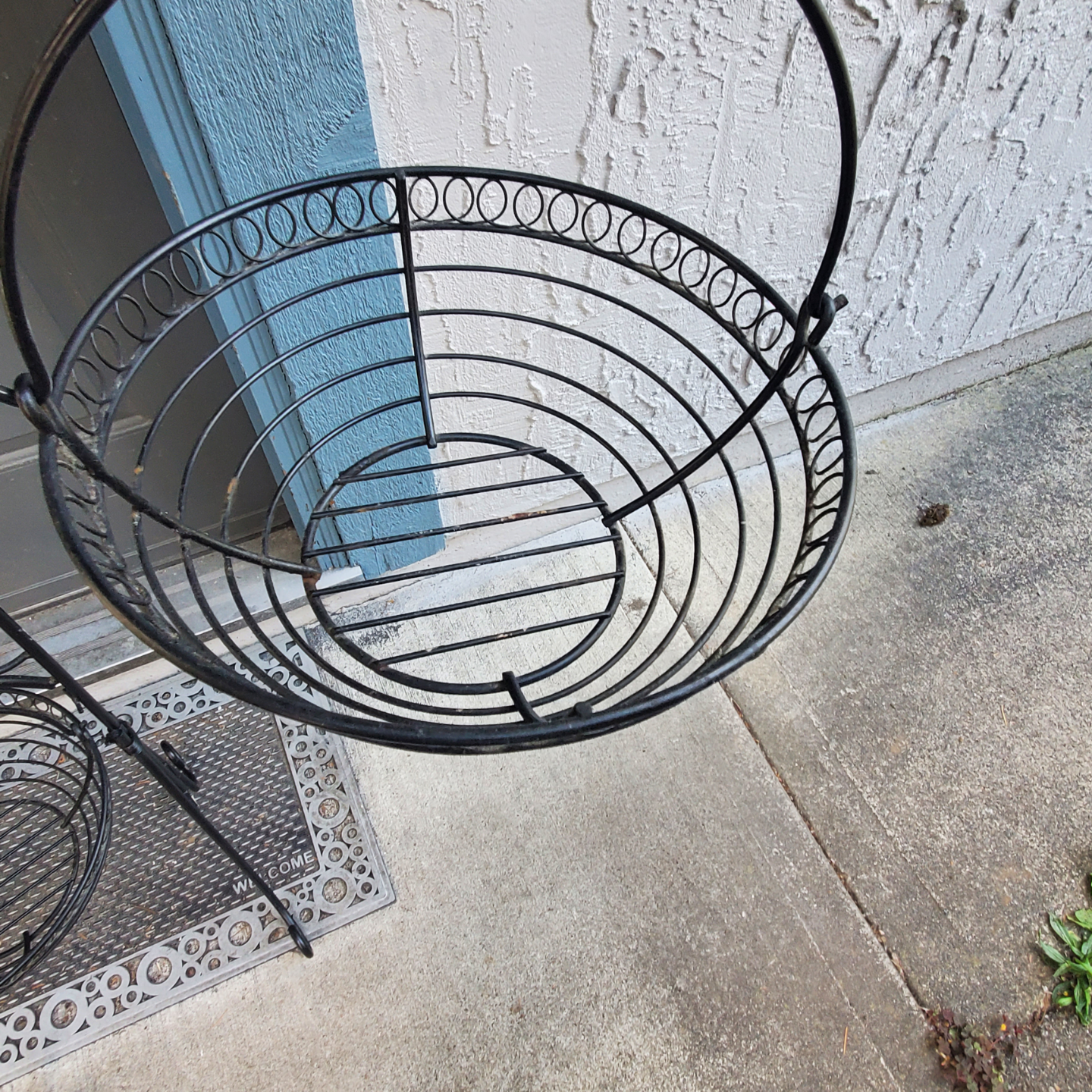 Black Metal 3-Tiered Fruit Basket Stand - photo 2