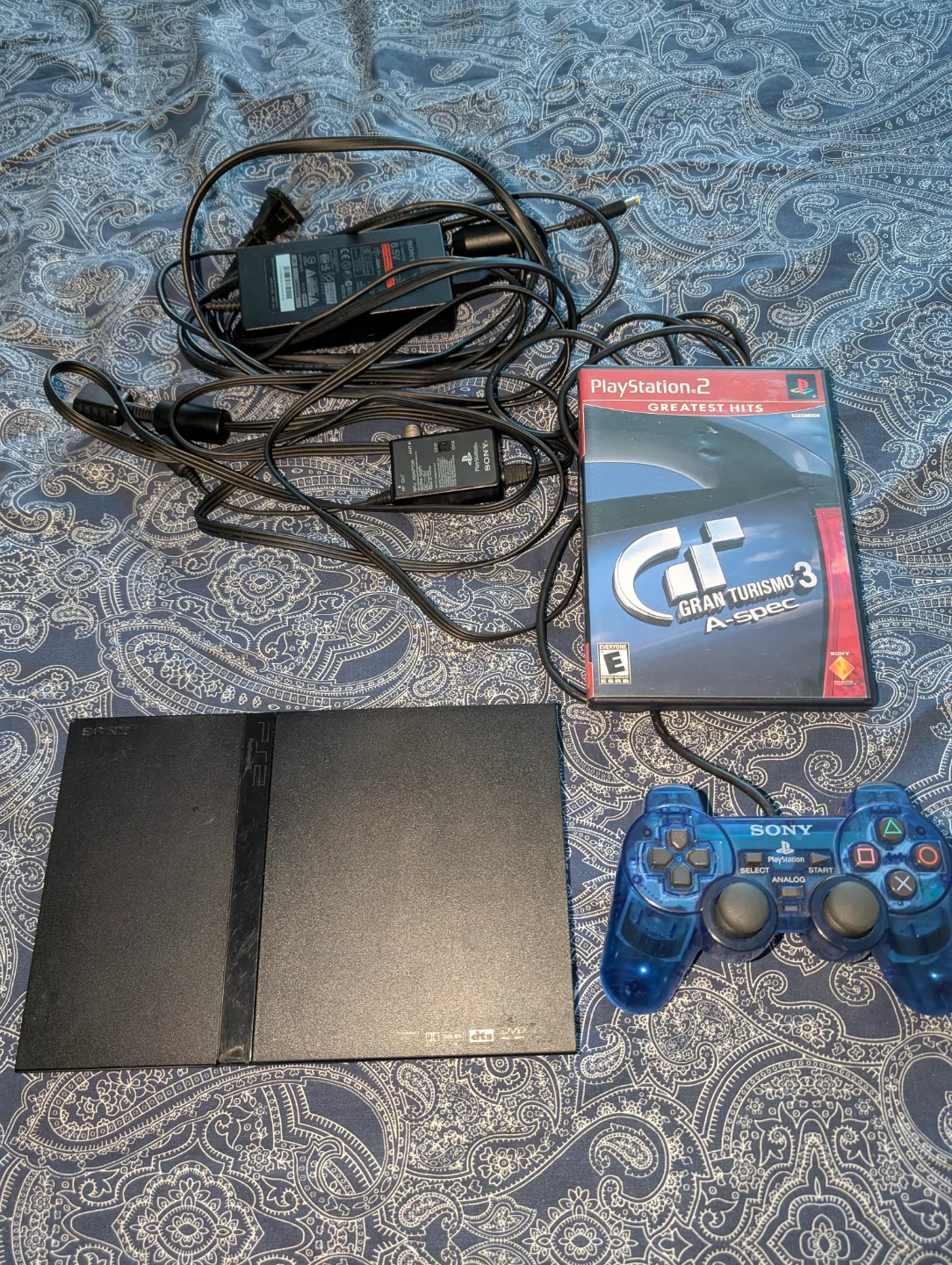 PlayStation 2 Console Bundle with Games and Accessories thumbnail