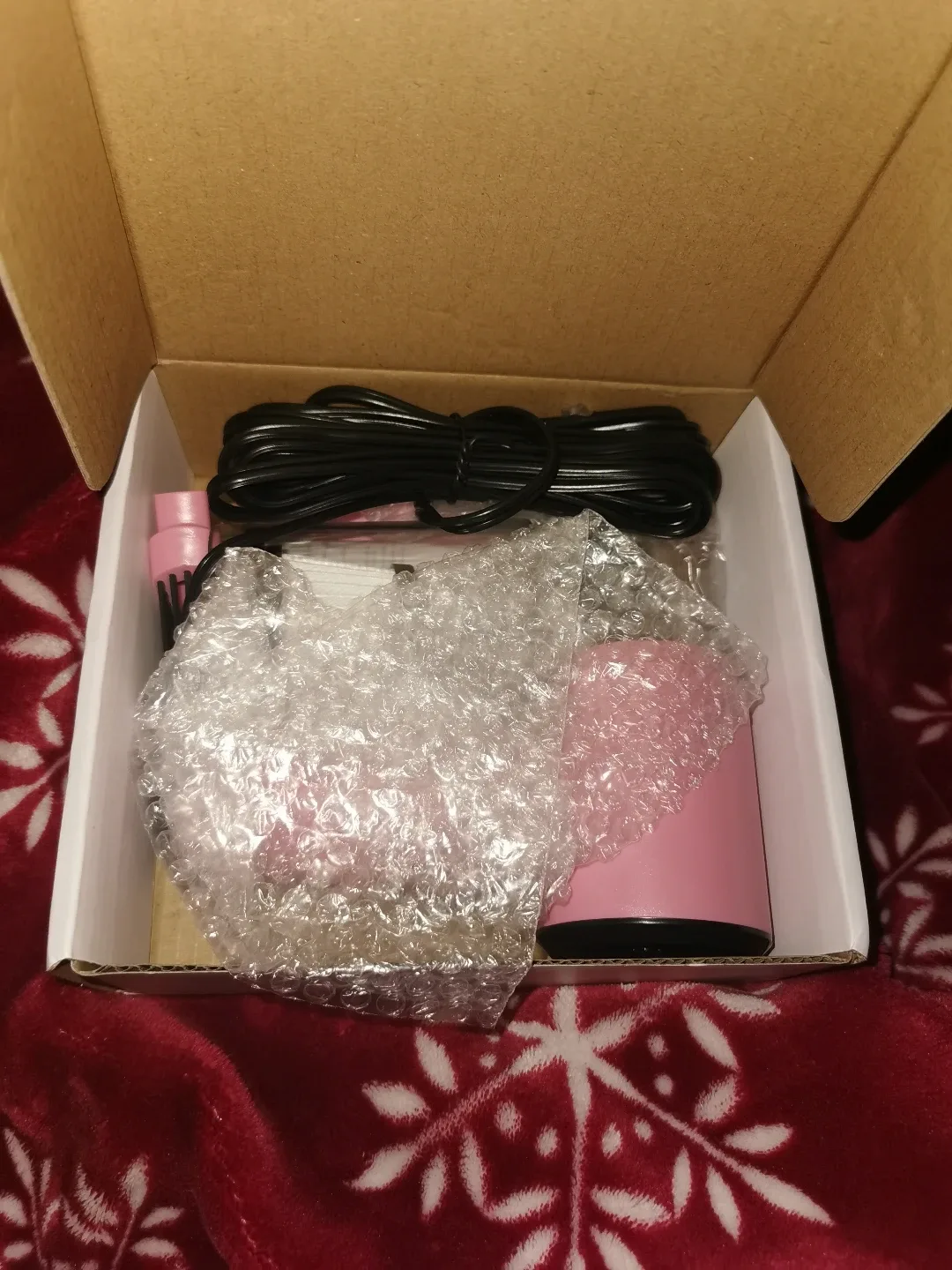 Pink Handheld Car Vacuum Cleaner image indicator(2)