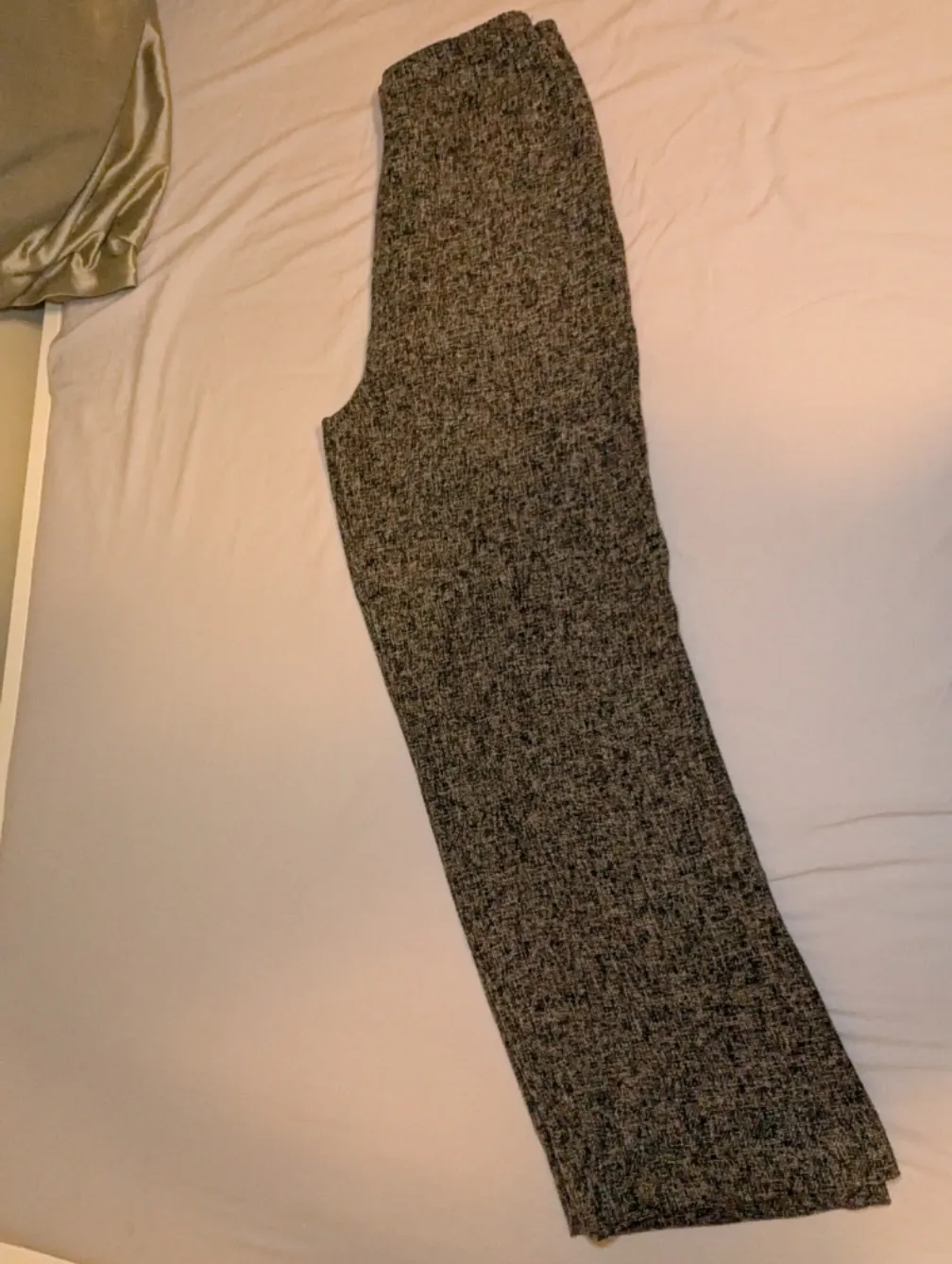 Women's Grey & White Tweed-look Wide Leg Pants image indicator(10)